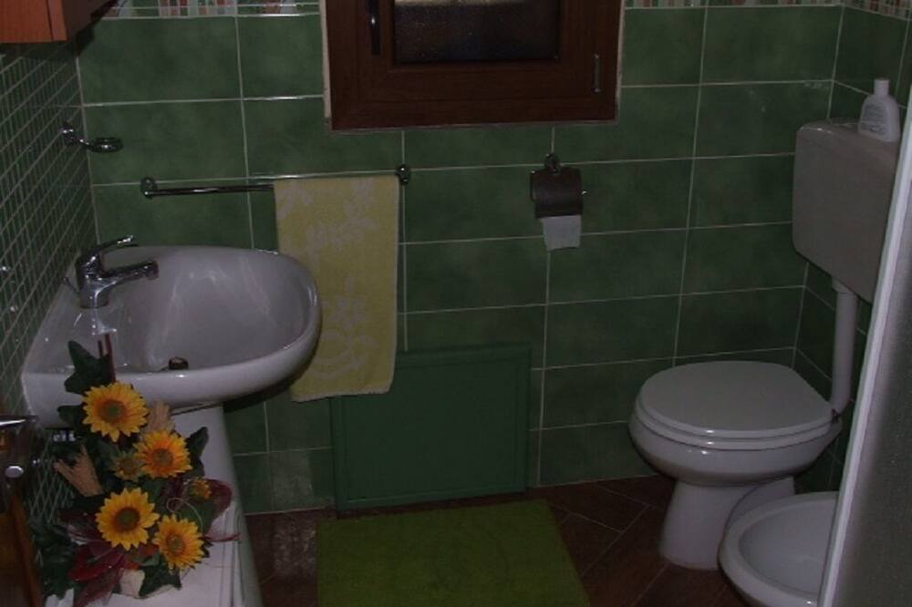 Photo of Bathroom in Scopello
