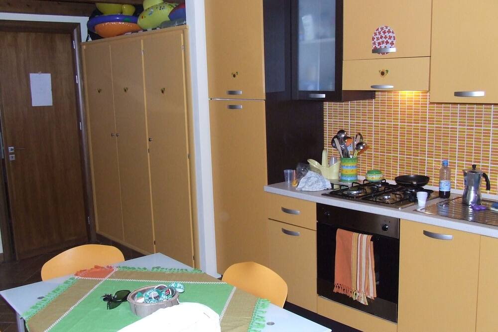 Photo of Kitchen in Scopello