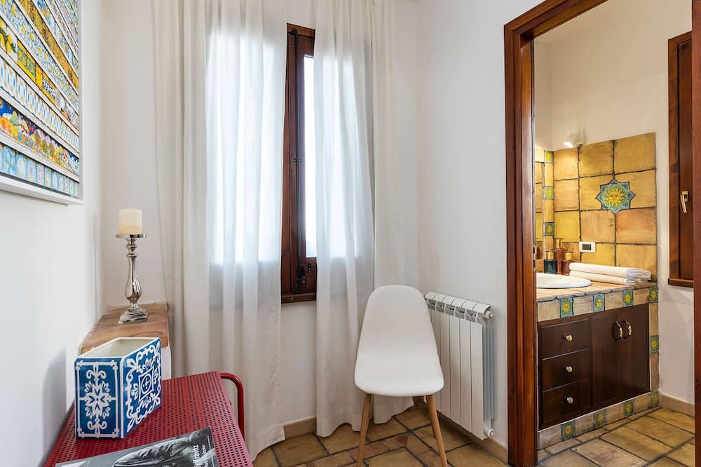 Photo of Bedroom in Borgo Bonsignore