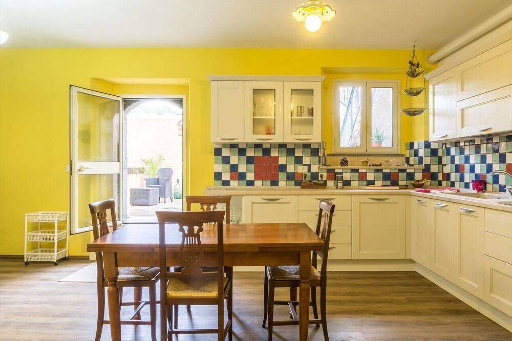 Photo of Kitchen in Rovittello