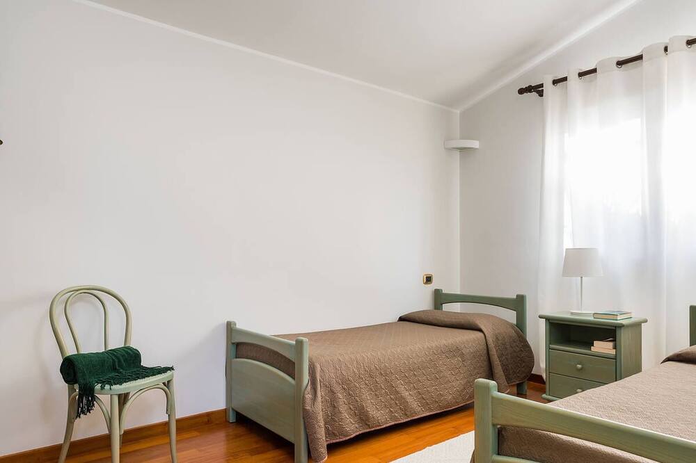 Photo of Bedroom in Paceco