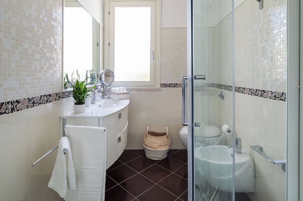 Photo of Bathroom in Custonaci