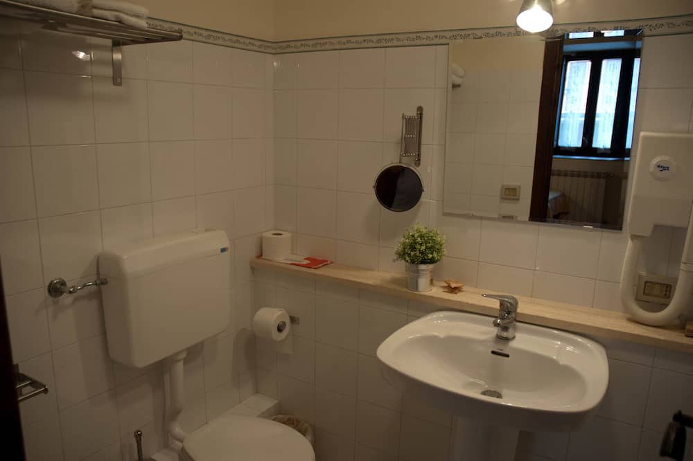Photo of Bathroom in Scillato