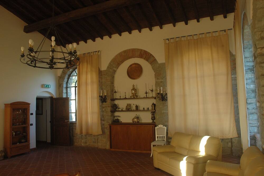 Photo of Livingroom in Scillato