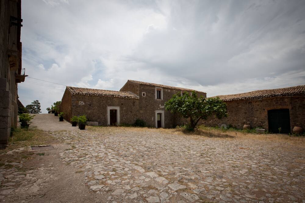 Photo of Outdoor in Scillato