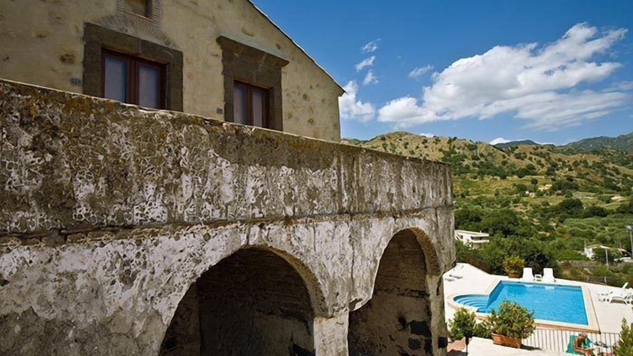 Photo of Outdoor in Mitogio