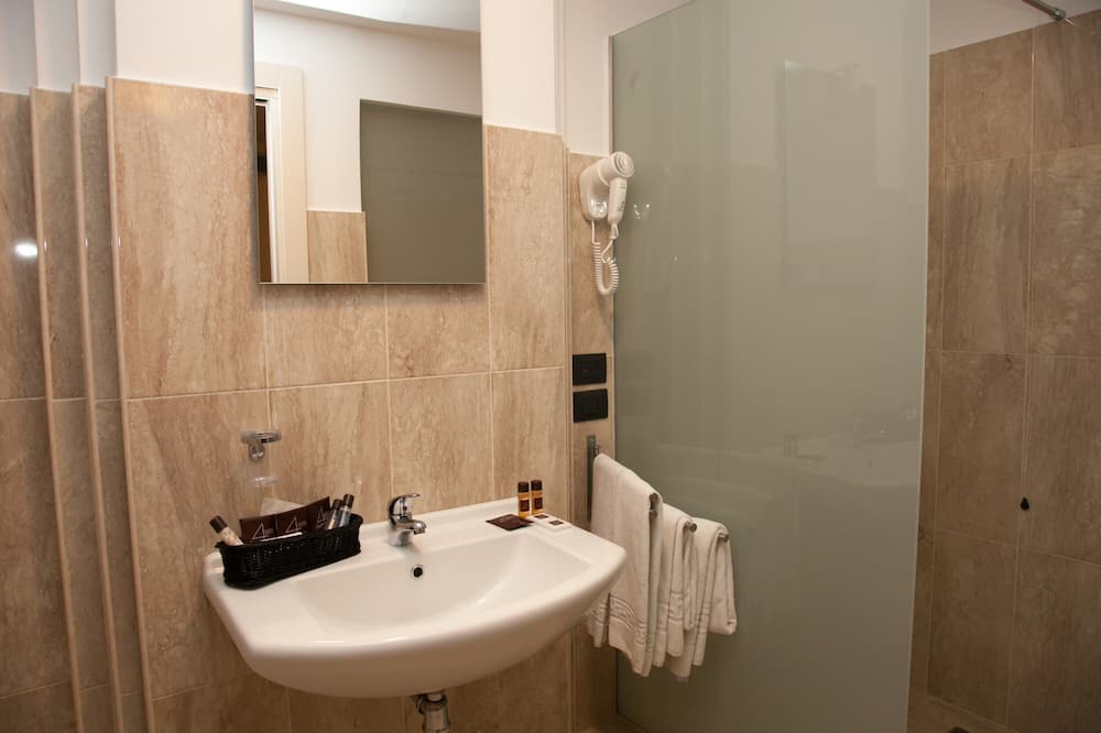 Photo of Bathroom in Cannizzaro