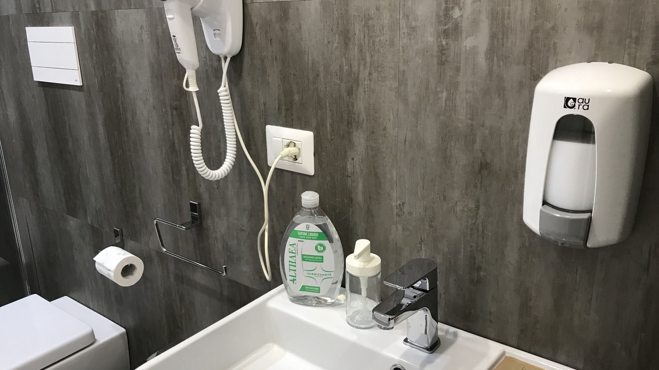 Photo of Bathroom in Borgo-Sanzio