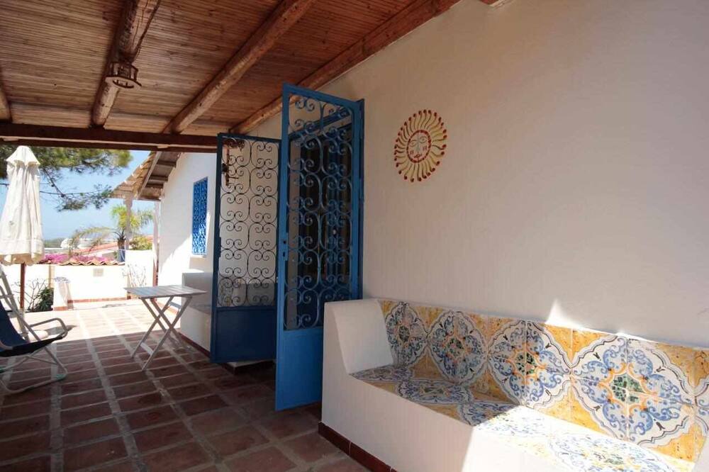 Photo of Livingroom in Caucana-finaiti-casuzze-finaiti Nord