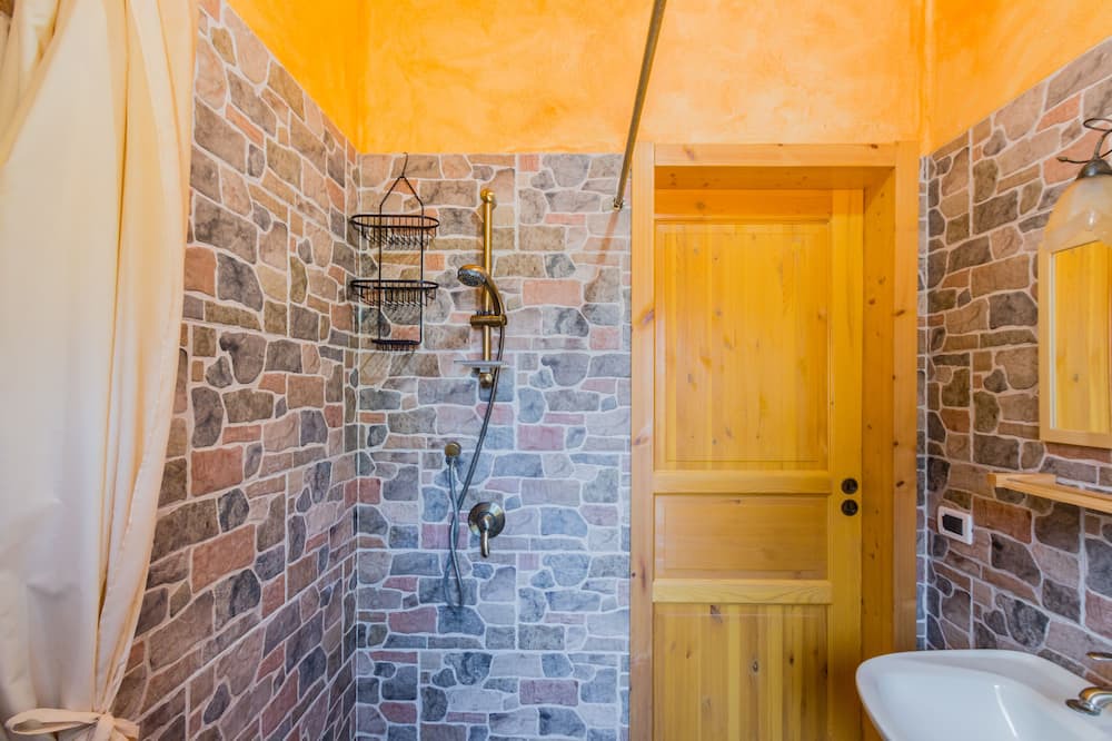 Photo of Bathroom in Noto