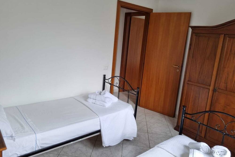 Photo of Bedroom in Castelluzzo