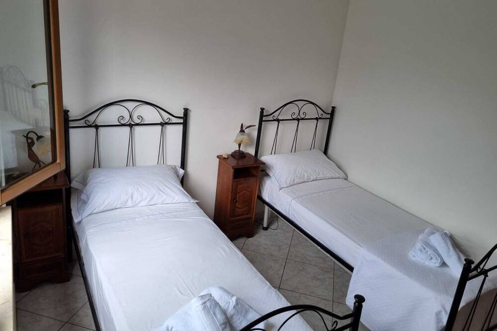 Photo of Bedroom in Castelluzzo
