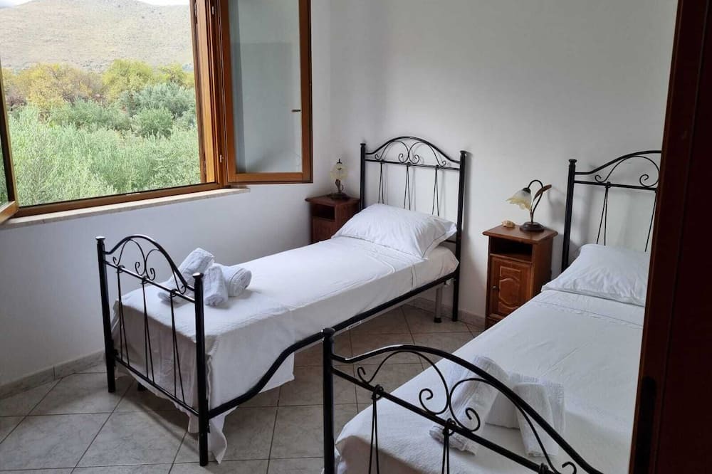 Photo of Bedroom in Castelluzzo
