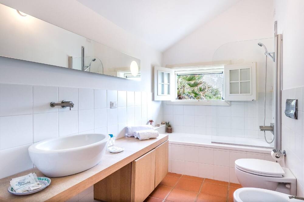 Photo of Bathroom in Torre di Mezzo