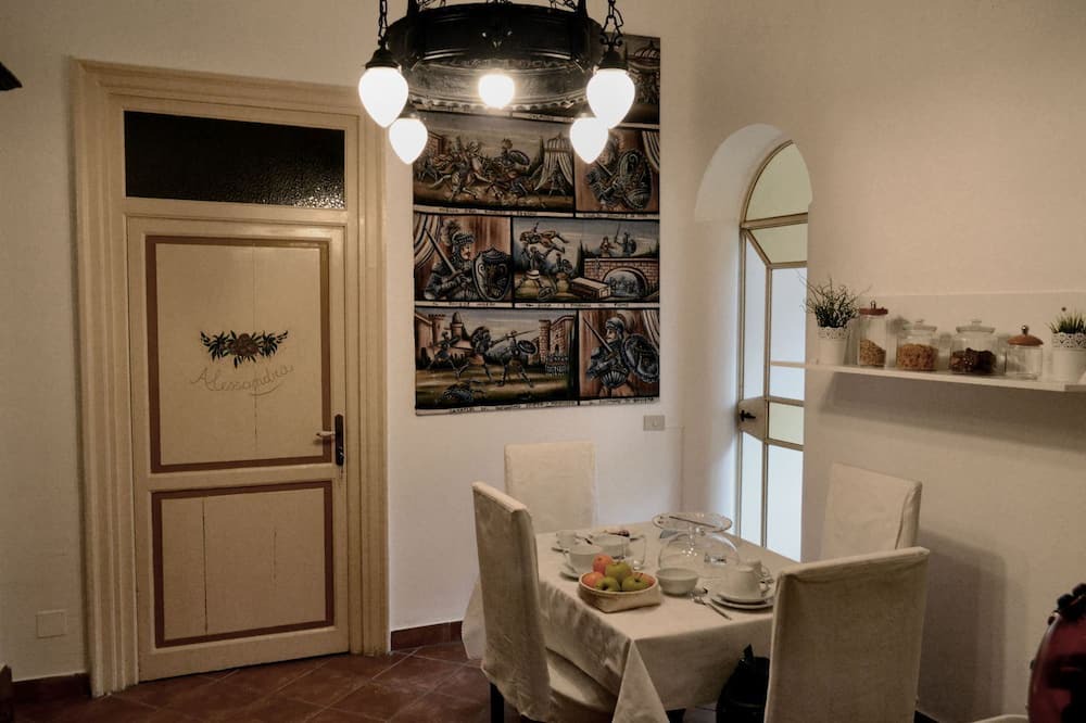 Photo of Kitchen in Kalsa