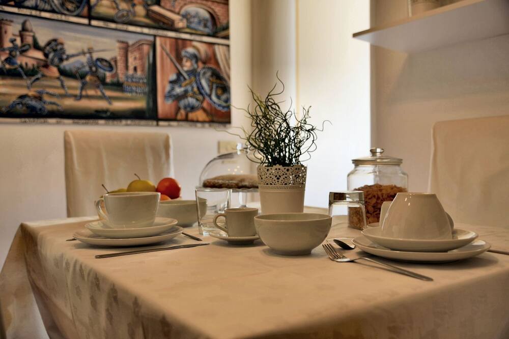 Photo of Kitchen in Kalsa