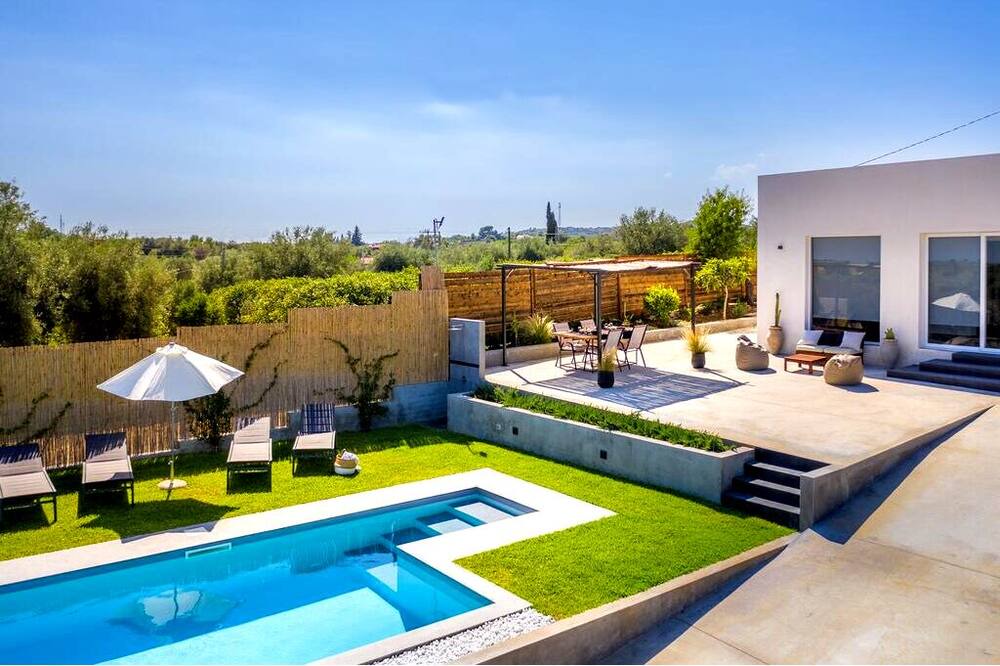 Photo of Outdoor in Avola