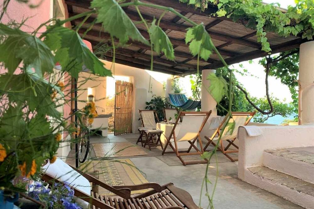 Photo of Patio Balcony in Malfa