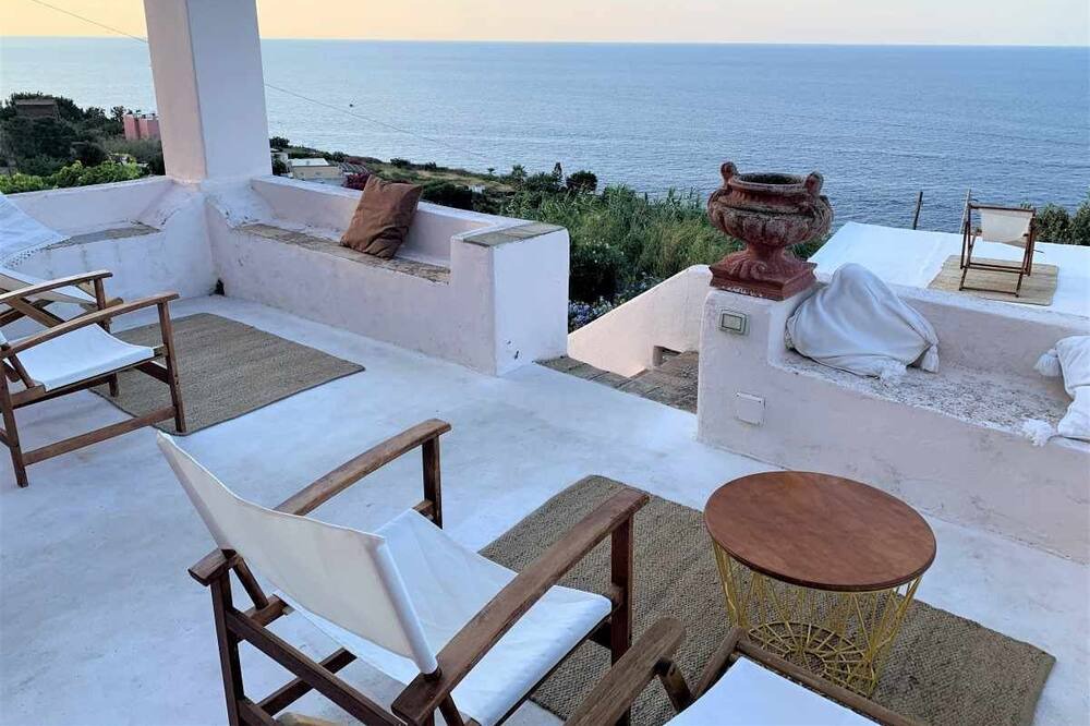 Photo of Patio Balcony in Malfa