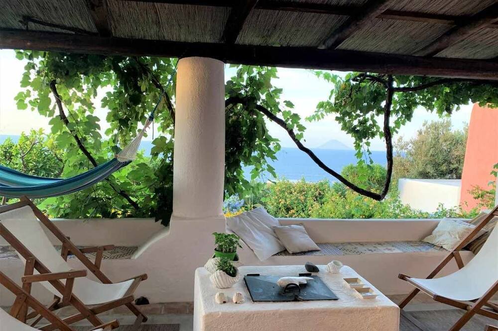 Photo of Patio Balcony in Malfa