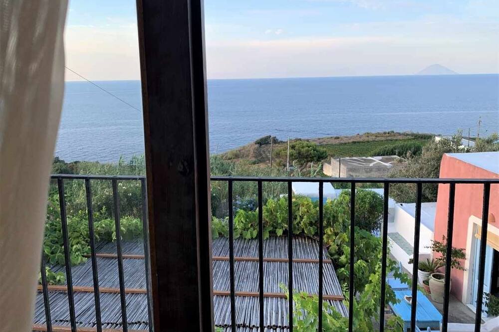 Photo of Patio Balcony in Malfa