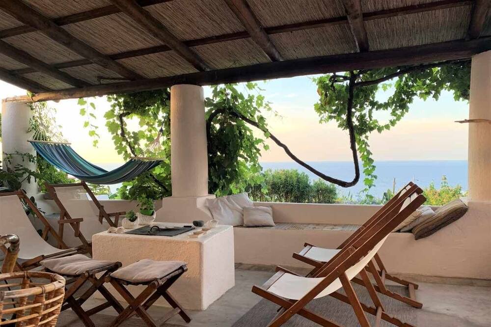 Photo of Patio Balcony in Malfa