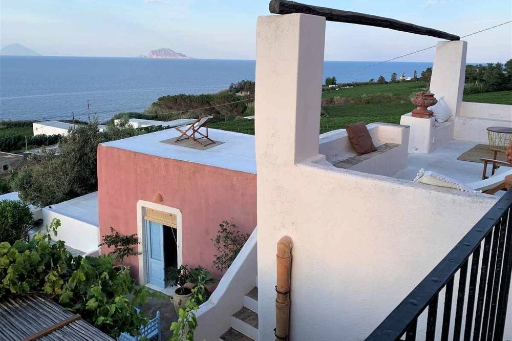 Photo of Patio Balcony in Malfa