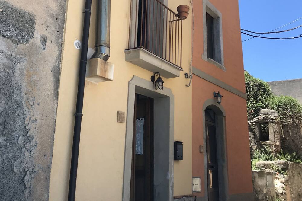 Photo of Outdoor in Forza d'Agro