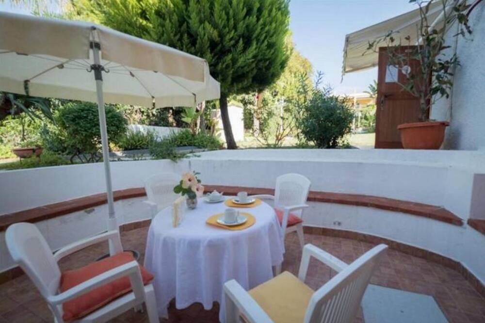 Photo of Patio Balcony in Fontane Bianche