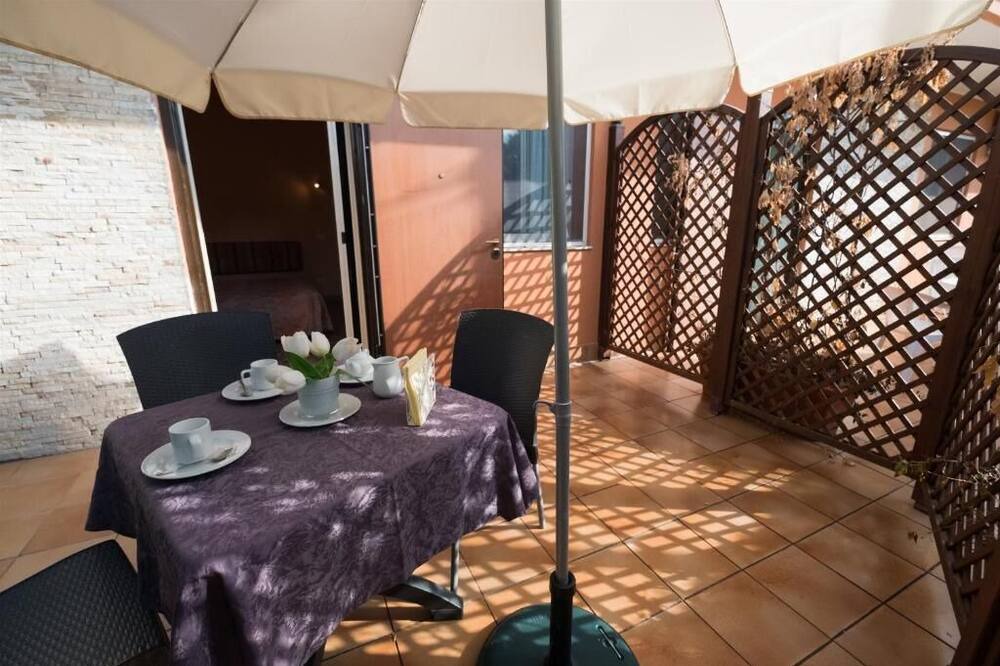 Photo of Patio Balcony in Fontane Bianche