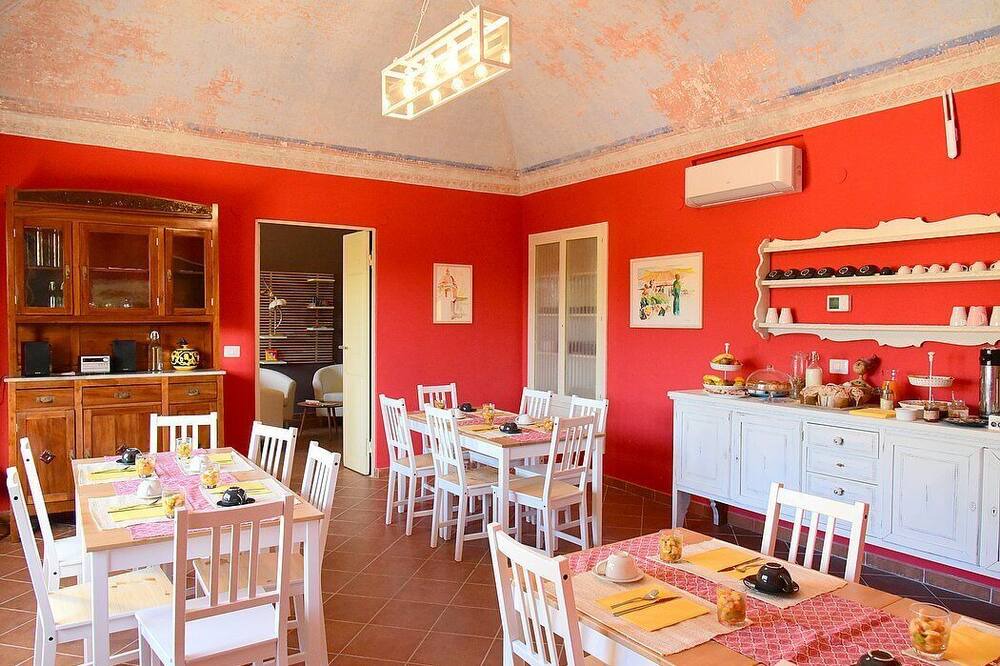 Photo of Kitchen in Archi