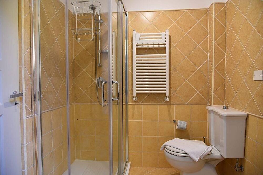 Photo of Bathroom in Archi