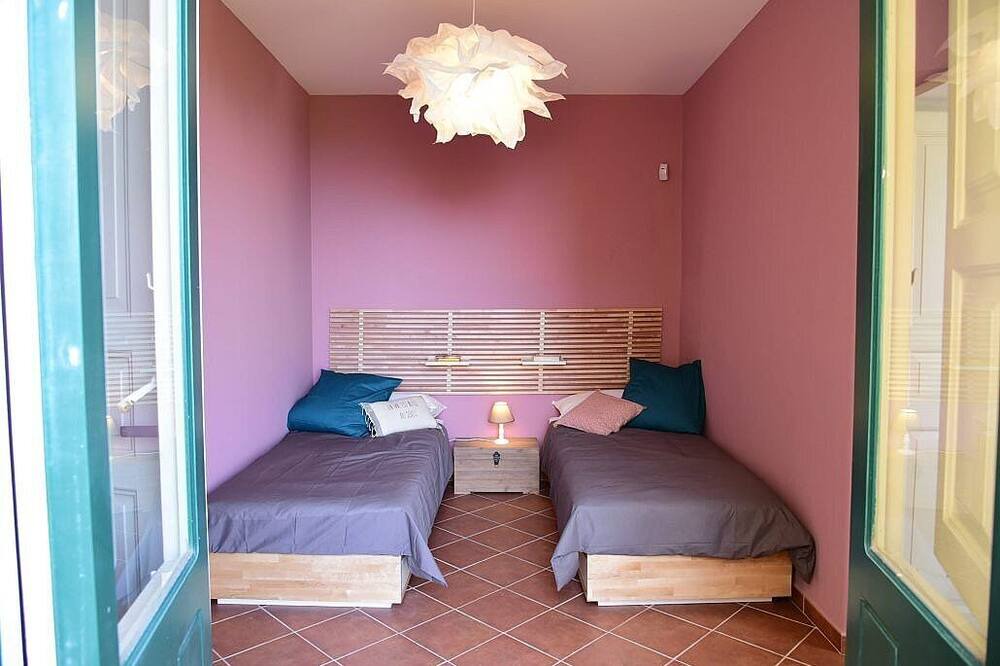 Photo of Bedroom in Archi