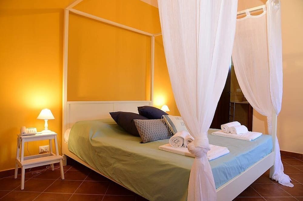 Photo of Bedroom in Archi