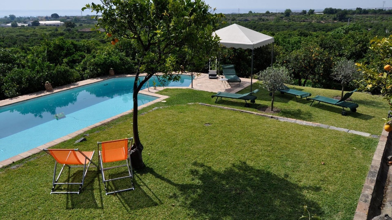 Photo of Outdoor in Fiumefreddo di Sicilia