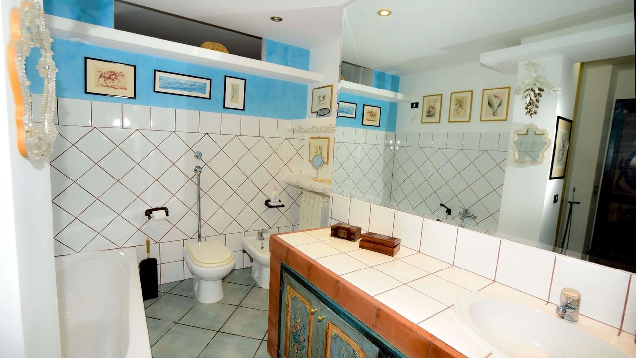 Photo of Bathroom in Porto Palo