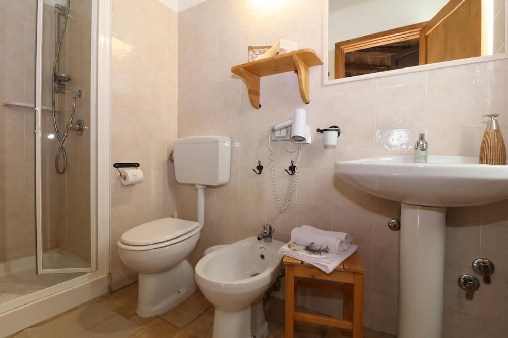 Photo of Bathroom in Noto