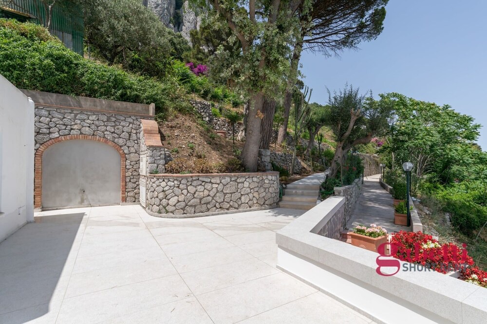 Photo of Patio Balcony in Marina Piccola