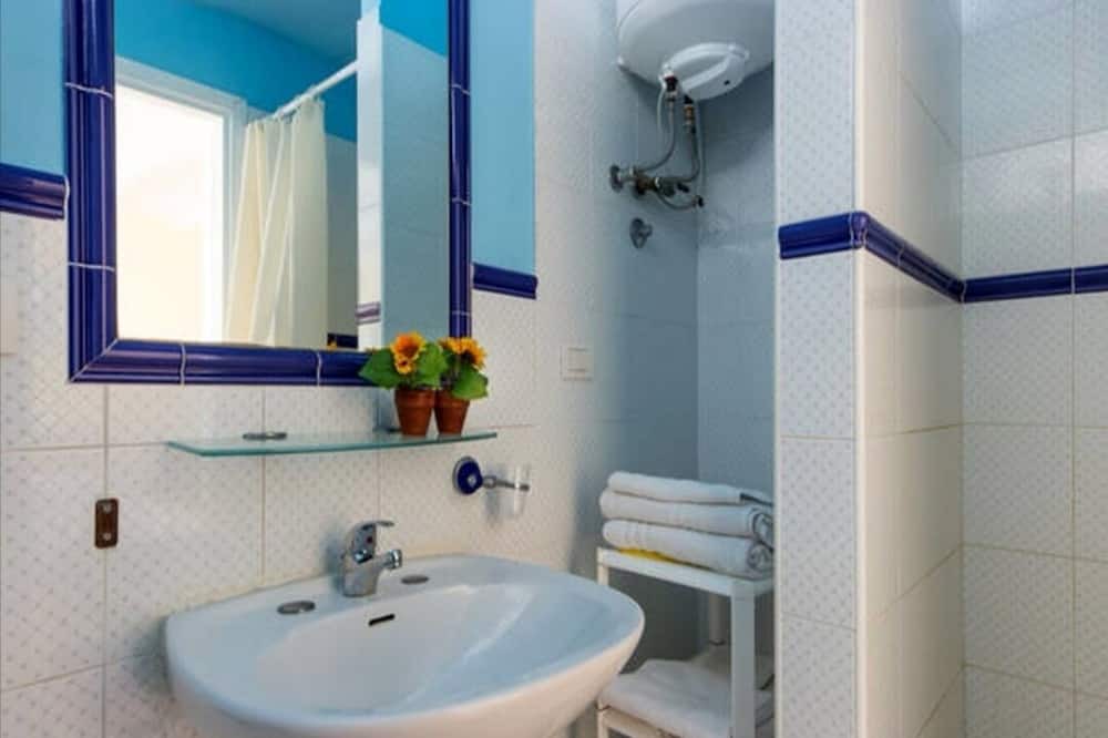 Photo of Bathroom in Ortigia