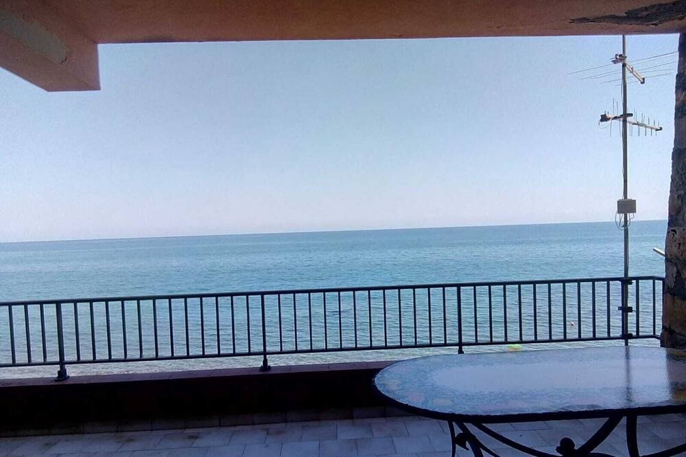 Photo of Patio Balcony in Caronia
