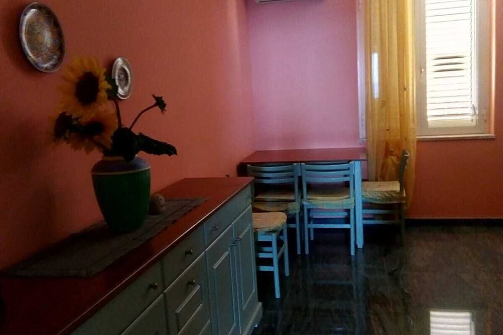 Photo of Kitchen in Caronia