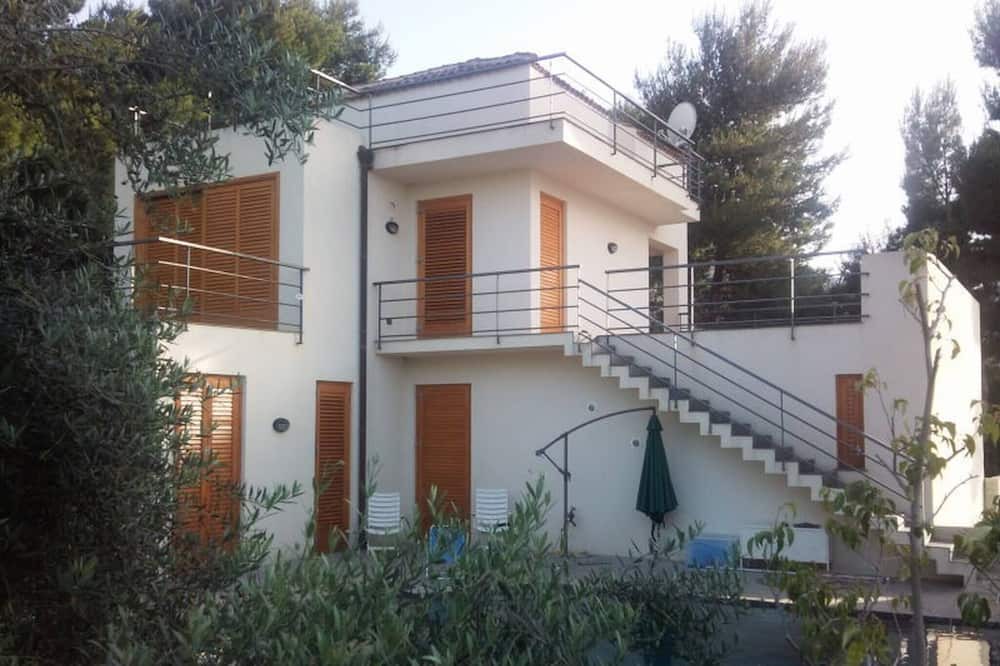 Photo of Outdoor in Torre Colonna-sperone