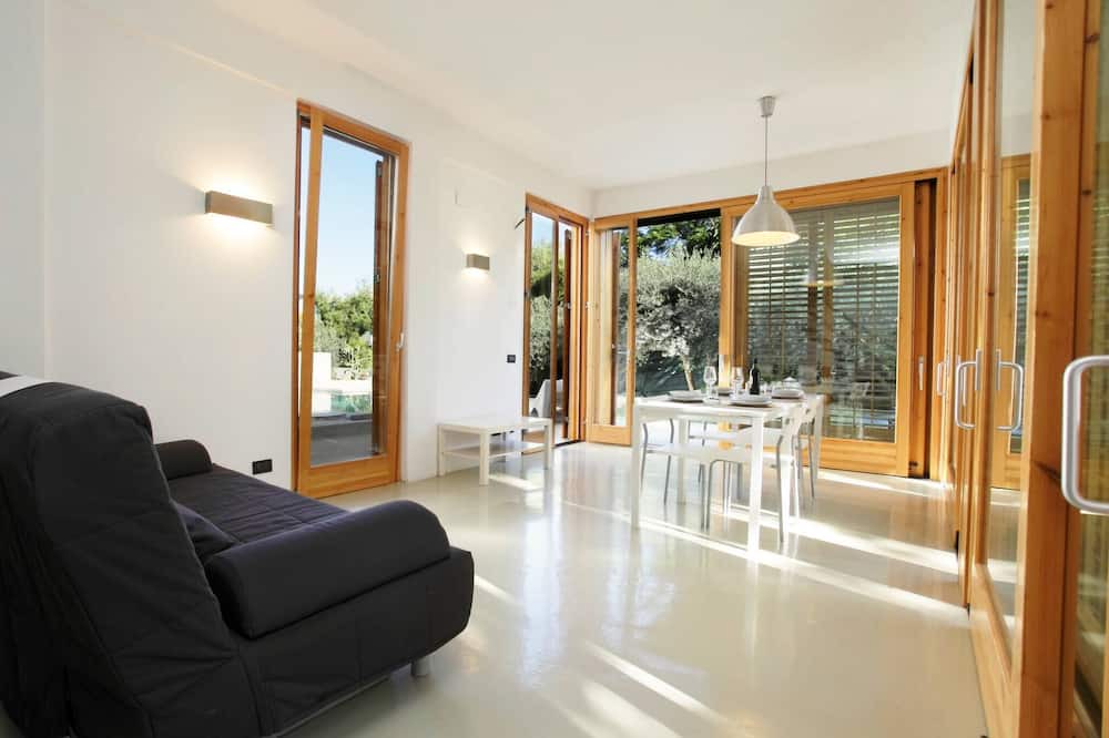 Photo of Livingroom in Torre Colonna-sperone