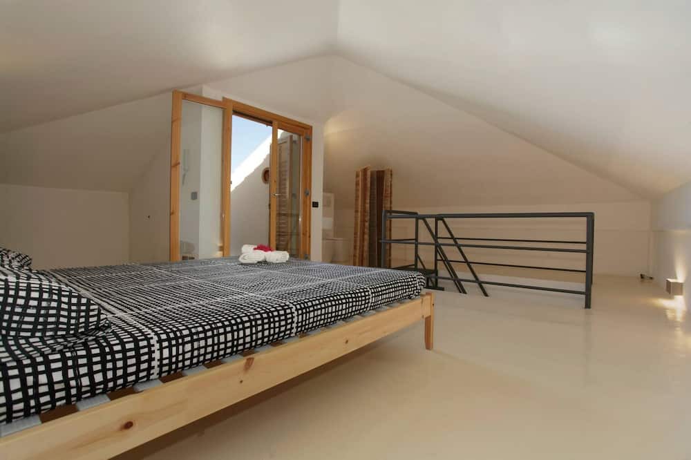Photo of Bedroom in Torre Colonna-sperone