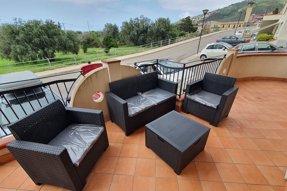 Photo of Patio Balcony in Piraino