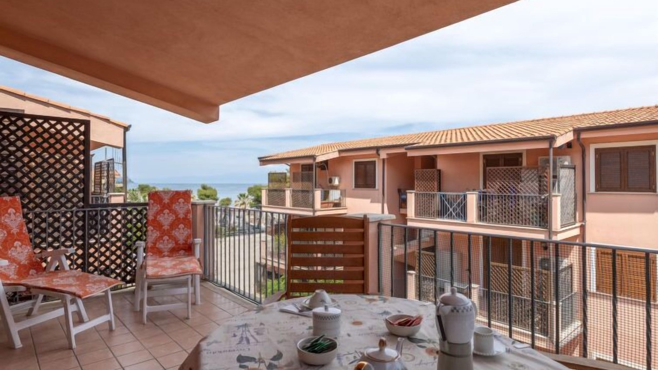 Photo of Patio Balcony in Mazzeo