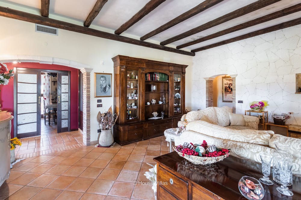 Photo of Livingroom in Gallina