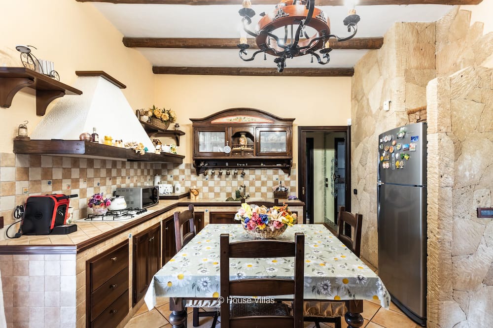 Photo of Kitchen in Gallina