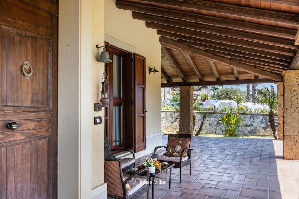 Photo of Patio Balcony in Gallina