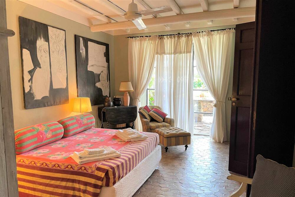 Photo of Bedroom in Pollara